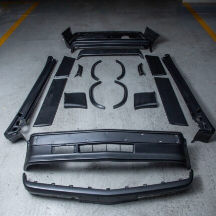 W201 Mercedes-Benz 190E 2.3-16v Cosworth Body Kit